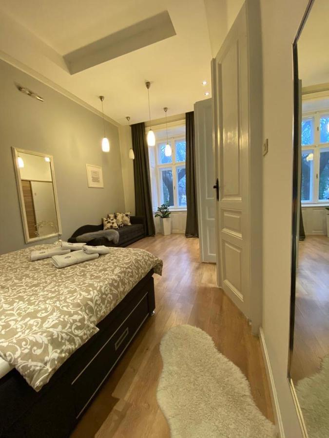Apartment Hygge Subotica Bagian luar foto
